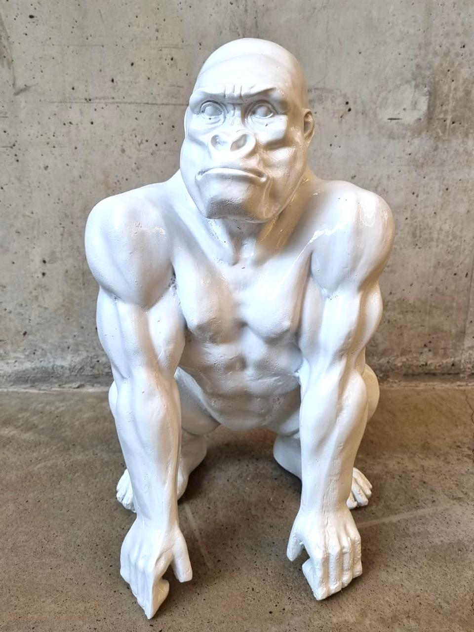 Kong White